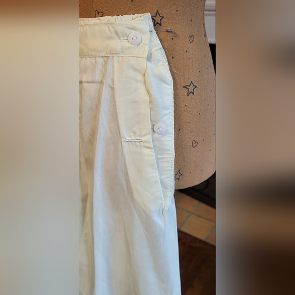 Vintage Light Yellow Schrank 2 PC Pajama Set - Picture 9 of 12